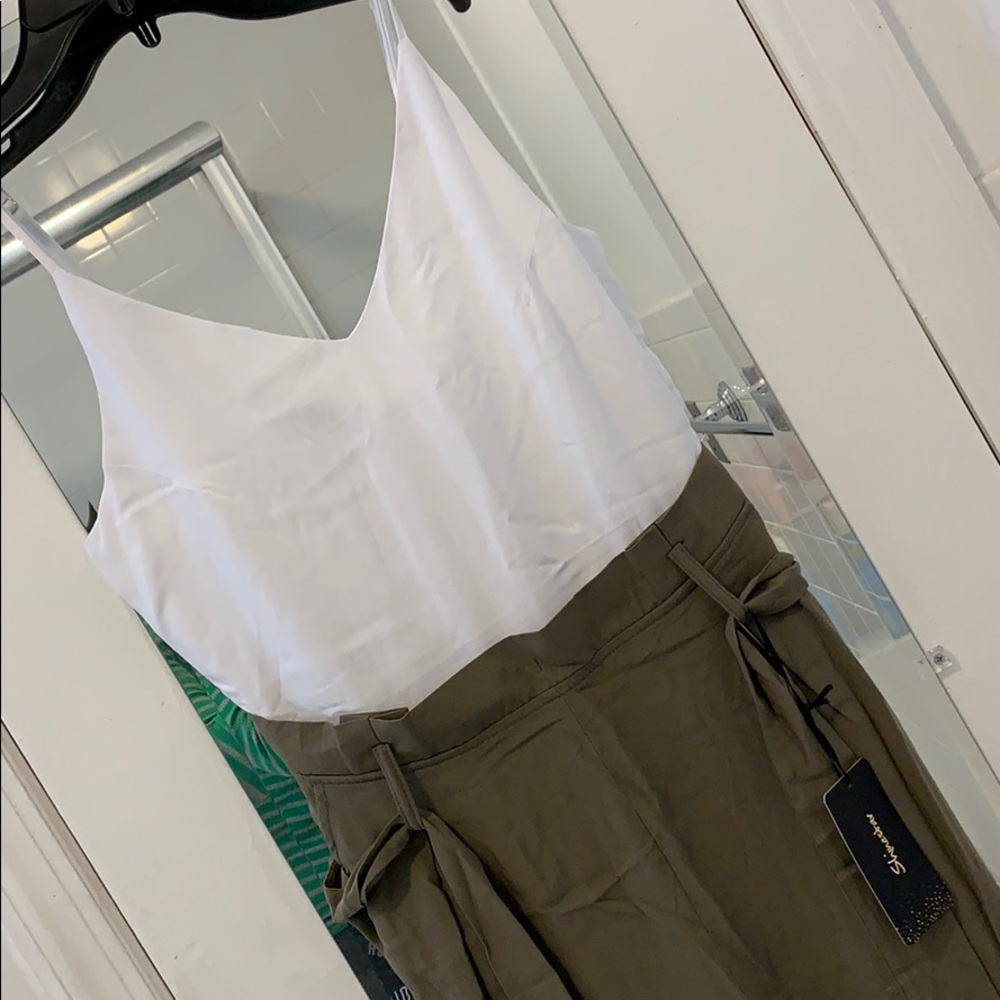 Summer Jumpsuit - Picture 2 of 5